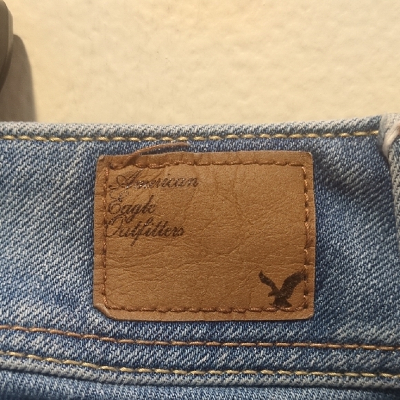 American Eagle Outfitters Medium Blue Straight Leg Jeans - Picture 3 of 7